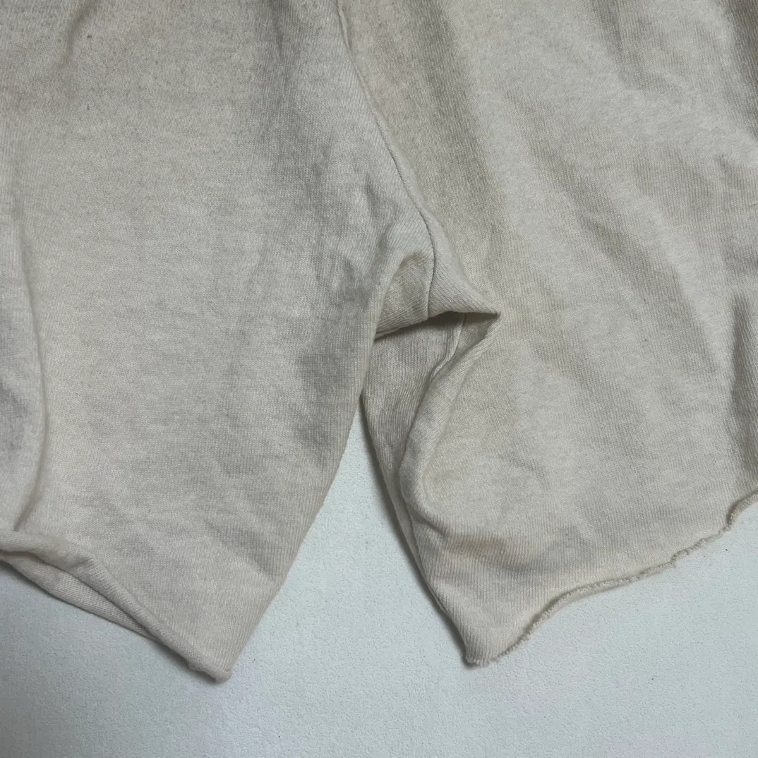 Heavy craftsmanship, the first choice for American boys in summer GALLERY DEPT. INSOMNIA SHORTS/WHITE English mud-dyed and ink-splashed shorts, off-white S-XL, super comfortable and breathable fabric, frees the lower body, heavy wash, mud-dyed and distressed, super complex ink-splashed graffiti